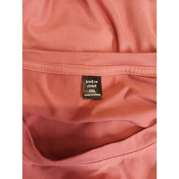 Shein Curve Shirt Top Womens Plus Size 1x Pink Sun Moon Celestial - Picture 2 of 3